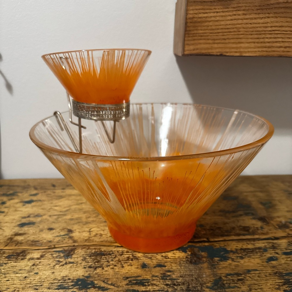 Anchor Hocking Orange Glass Bowl Set